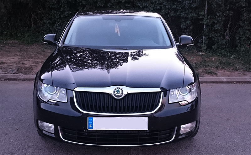 Vehículo de 4 plazas + más conductor, Skoda Superb